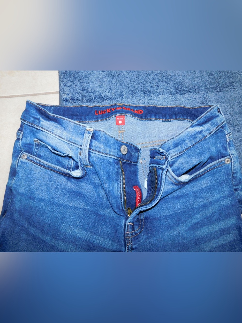 Lucky Brand Women's Medium Blue Slim Jeans